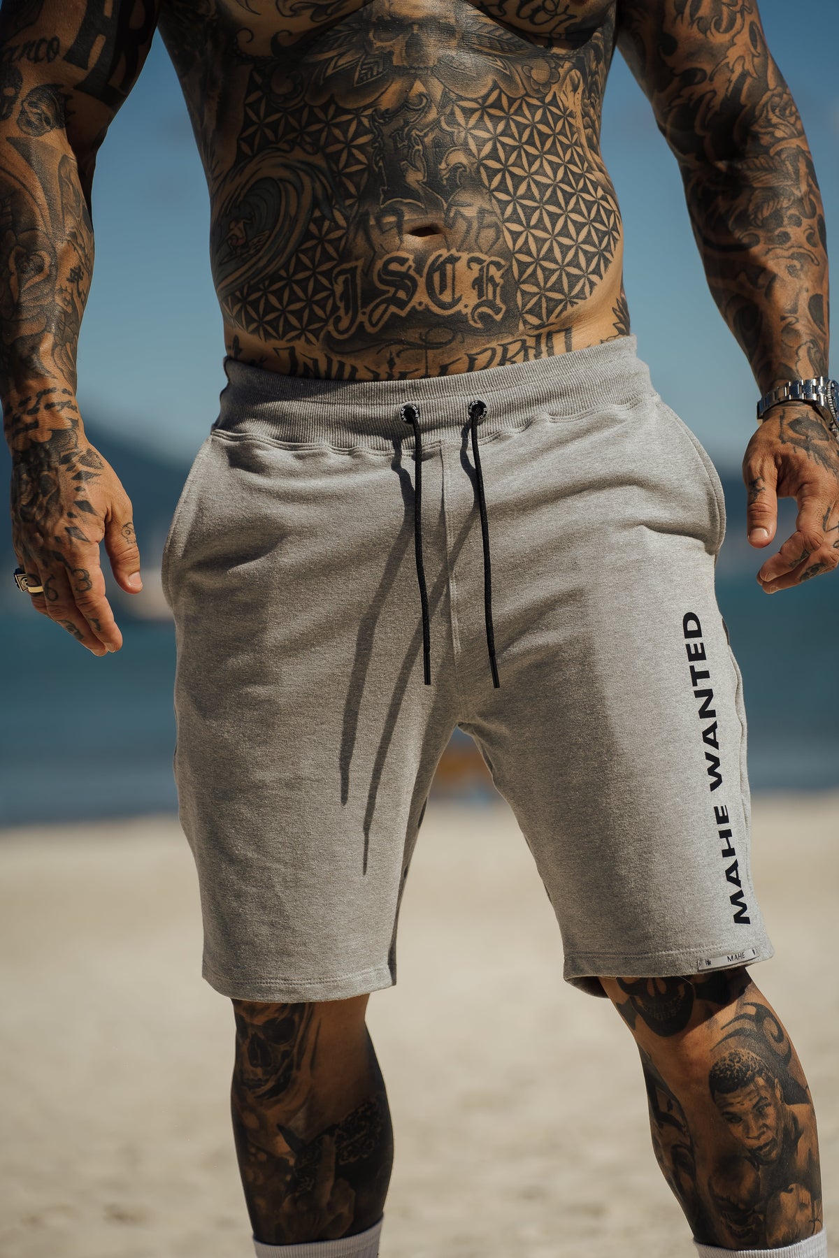 Bermuda Mahe Knight Gray
